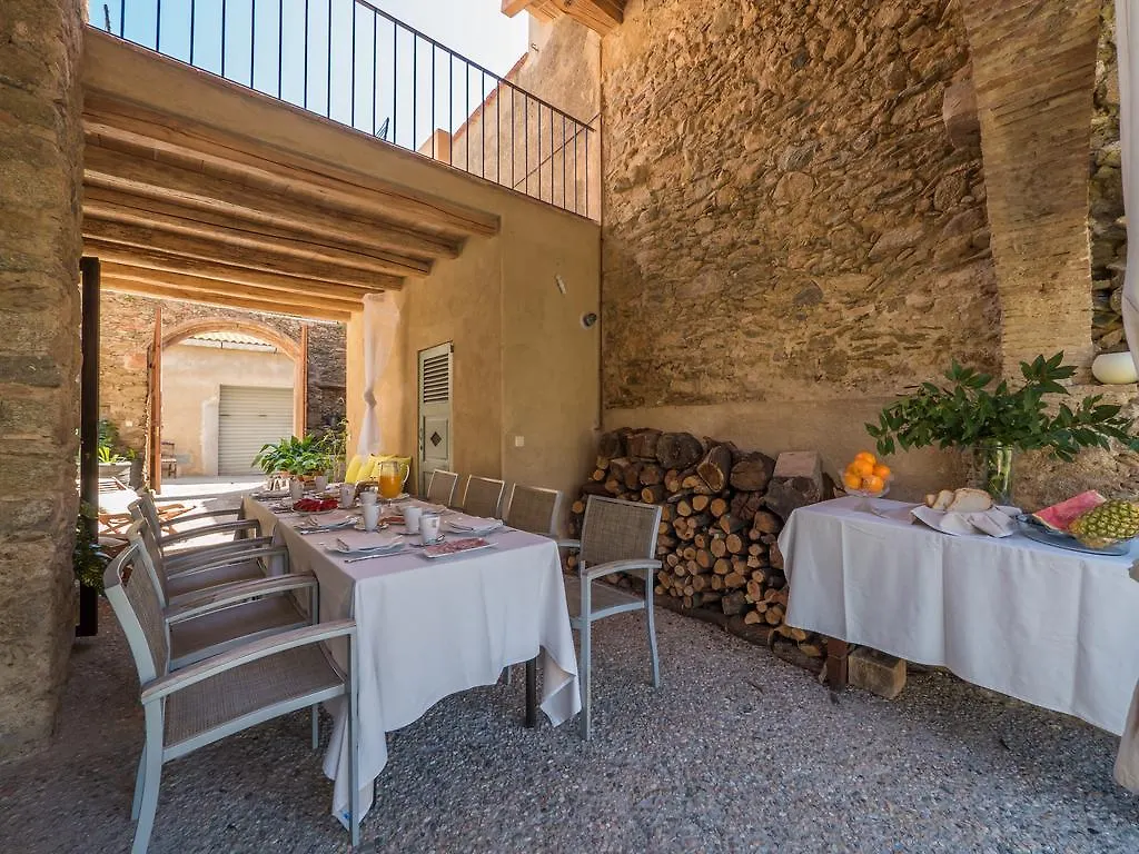 Holiday home El Salt De La Reina Villa Palau Saverdera Spain
